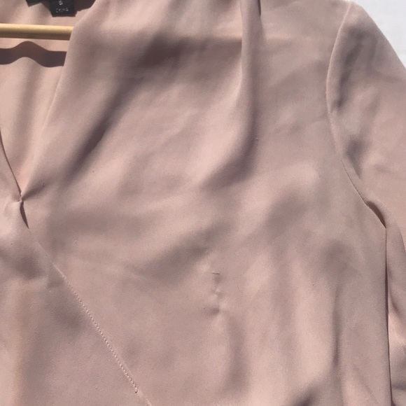 Tahari Arthur Levine Faux Wrap Lt Peach Top - Picture 9 of 14